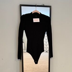 Ella Jo Black Ribbed Top